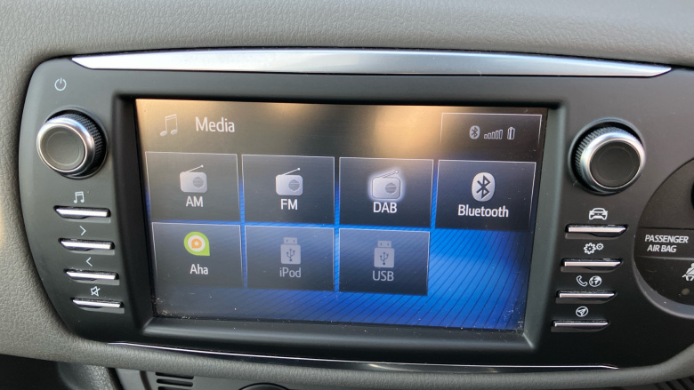 Toyota Yaris 1.5 Hybrid Icon Tech 5dr CVT Hybrid Hatchback